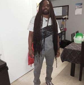 Meet your Posher, Wesley